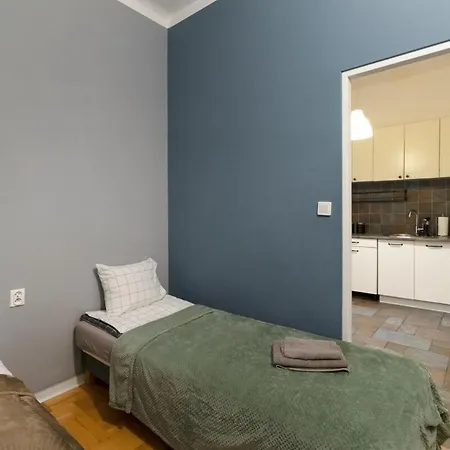 Golden - Great Location- Stays-f14 Апартаменты Варшава