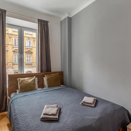 Апартаменты Golden - Great Location- Stays-f14 *