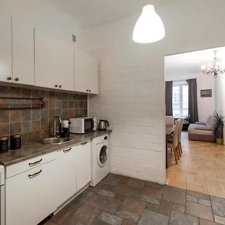 Golden - Great Location- Stays-f14 ורשה